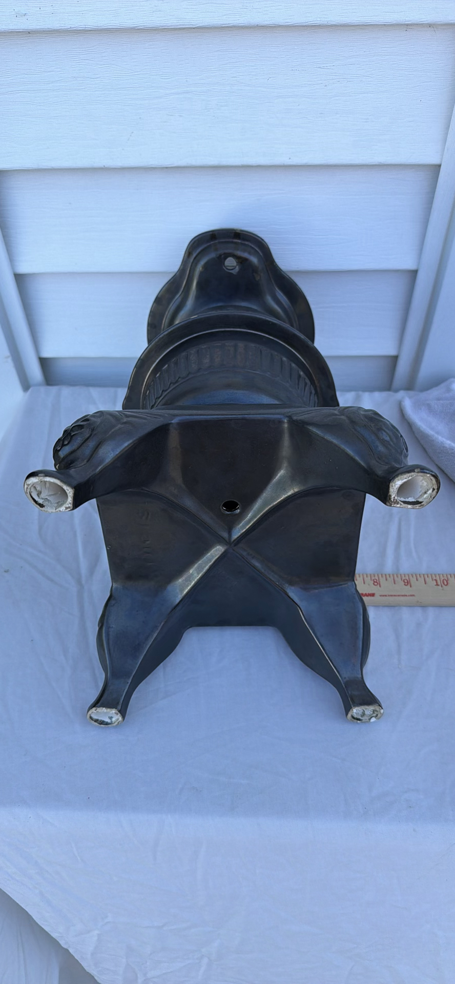 Vintage Arnel’s Pottery Comfort Potbelly Stove with Four Cast Iron Skillets - image 9 of 12