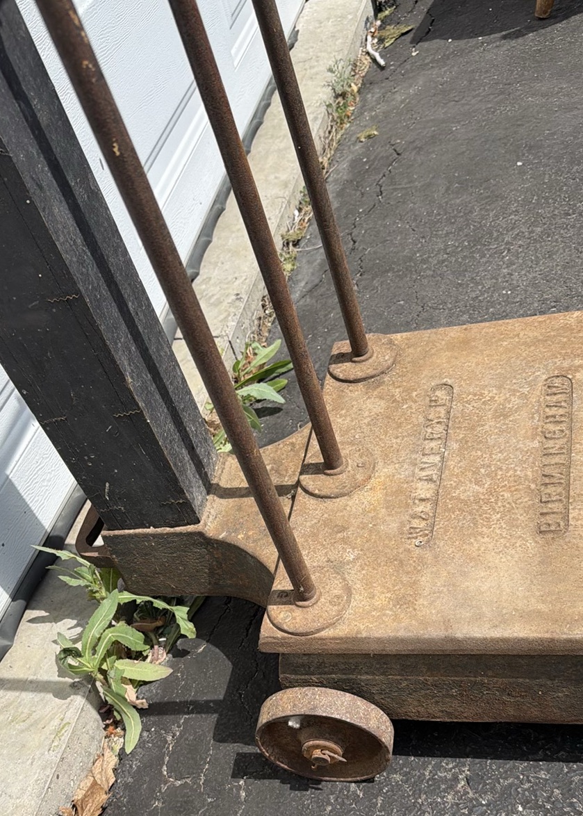 Avery Universal Platform Weighing Scale.  HEAVY - image 14 of 24