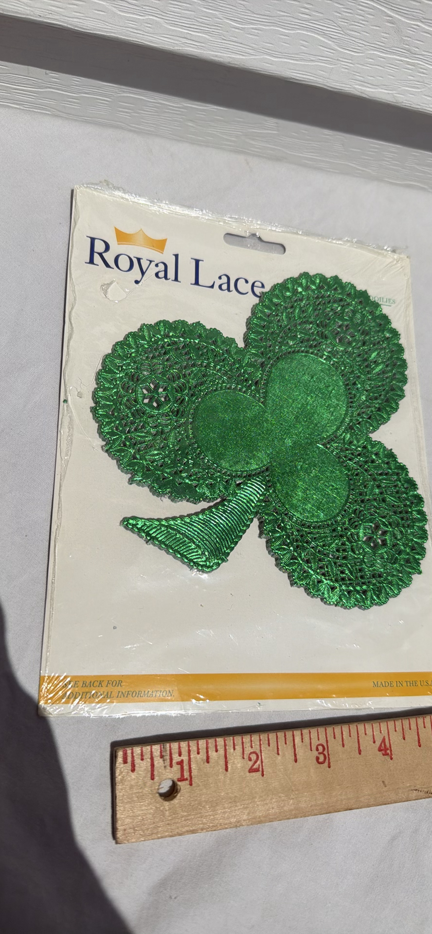 St. Patrick’s Day Leprechaun Decorations, Shamrock Lace Doilies, Shamrock Stickers, and Green Hats - image 8 of 11