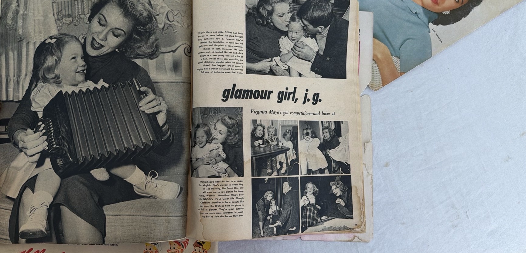 Assorted Vintage Magazines Including Movie Stars Parade, Liberty (1958), Silver Screen, and The Sunday Telegram (1957)Weekend Magazine - image 16 of 22
