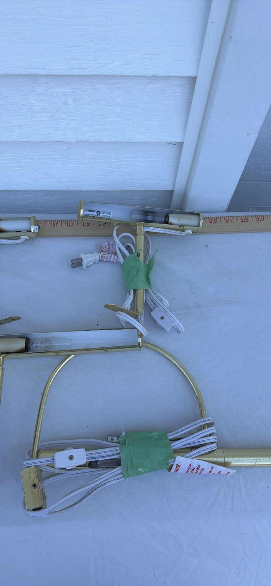 Brass Wall-Mounted Picture Lights - image 7 of 9
