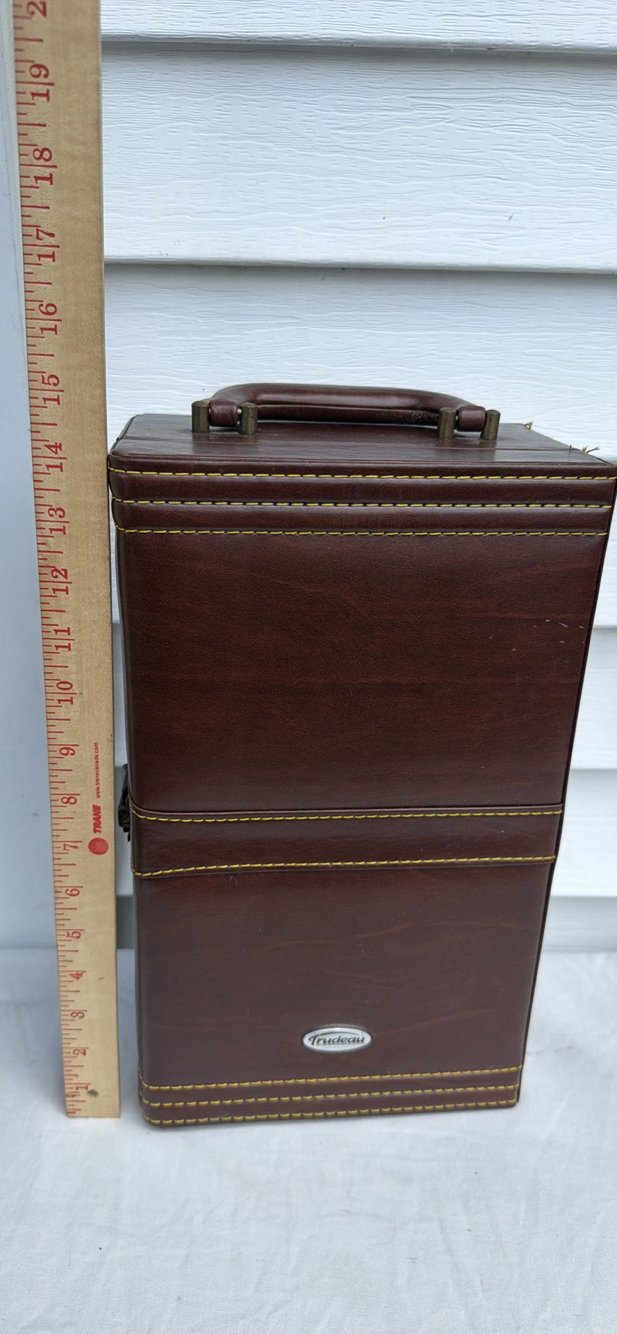 Leather Wine Bottle Carrying Case With Accessories - image 2 of 12