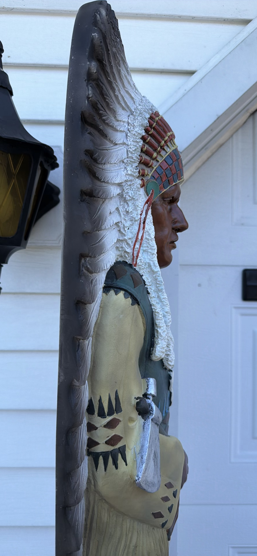 Cigar Store Indian - Design Toscano Chief Lone Raven Wall Frieze Sculpture - image 1 of 9