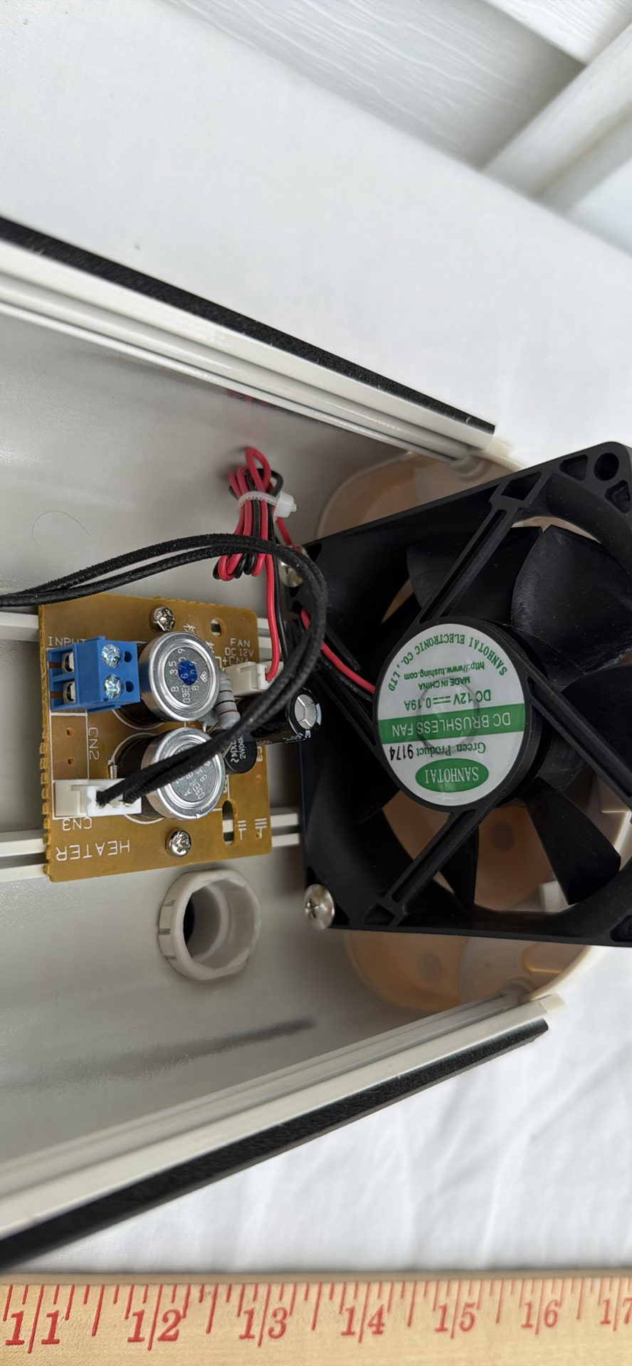 DECOY Outdoor Security Camera Housing with Mounting Bracket - image 9 of 12
