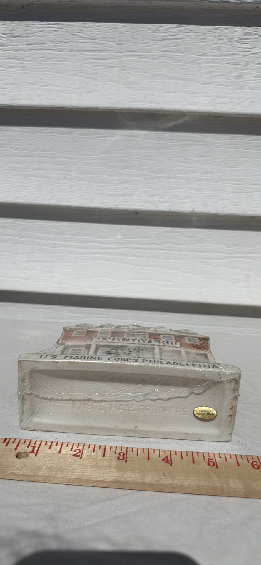 Tun Tavern U.S. Marine Corps Miniature Building 1975 Figurine with Box - image 5 of 11