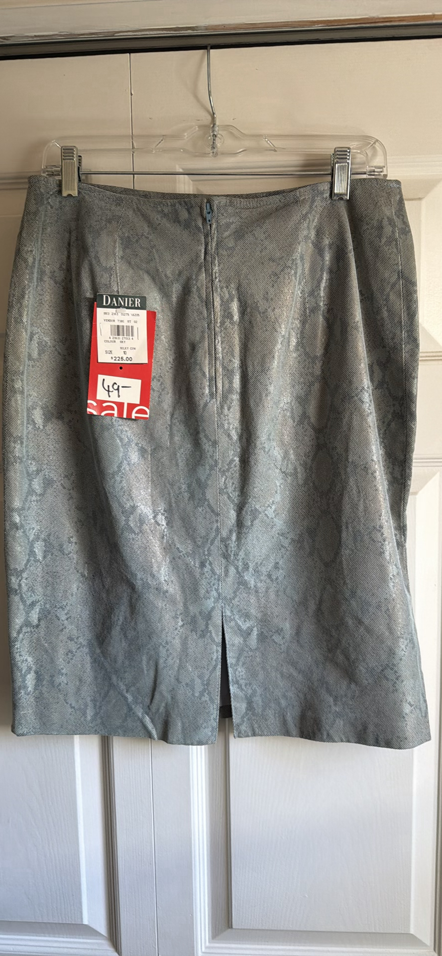 Danier Leather Skirt Size 10 - image 2 of 5