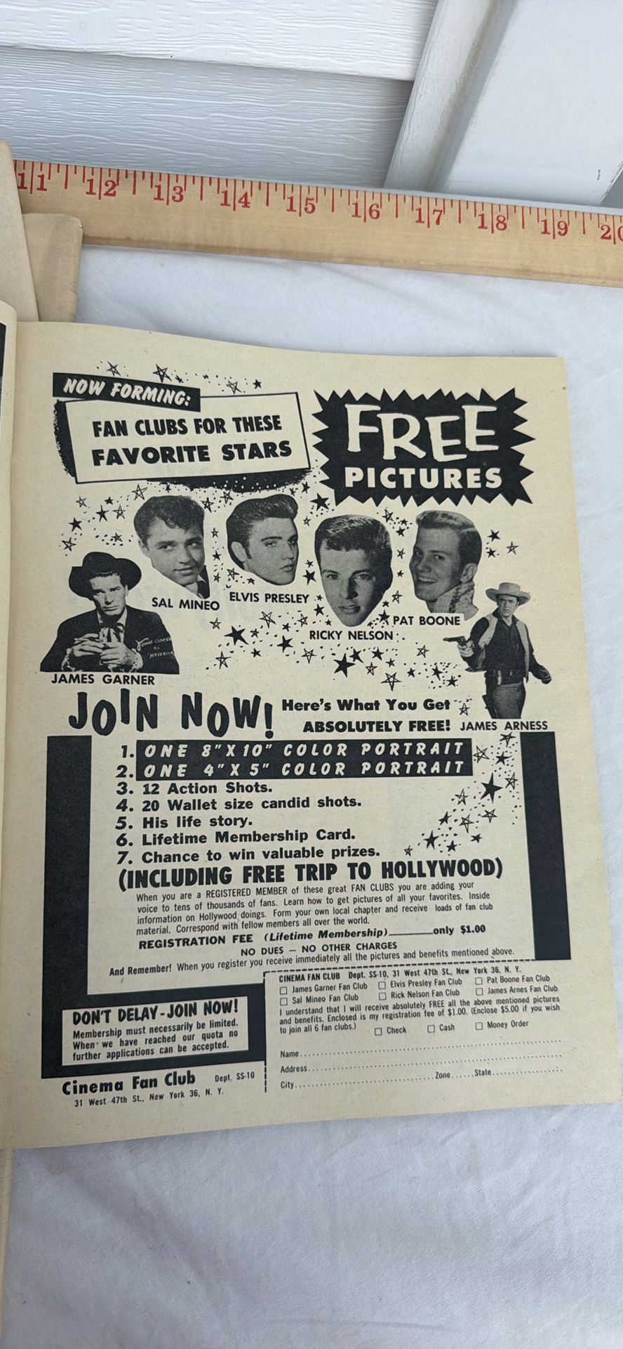Assorted Vintage Magazines Including Movie Stars Parade, Liberty (1958), Silver Screen, and The Sunday Telegram (1957)Weekend Magazine - image 19 of 22
