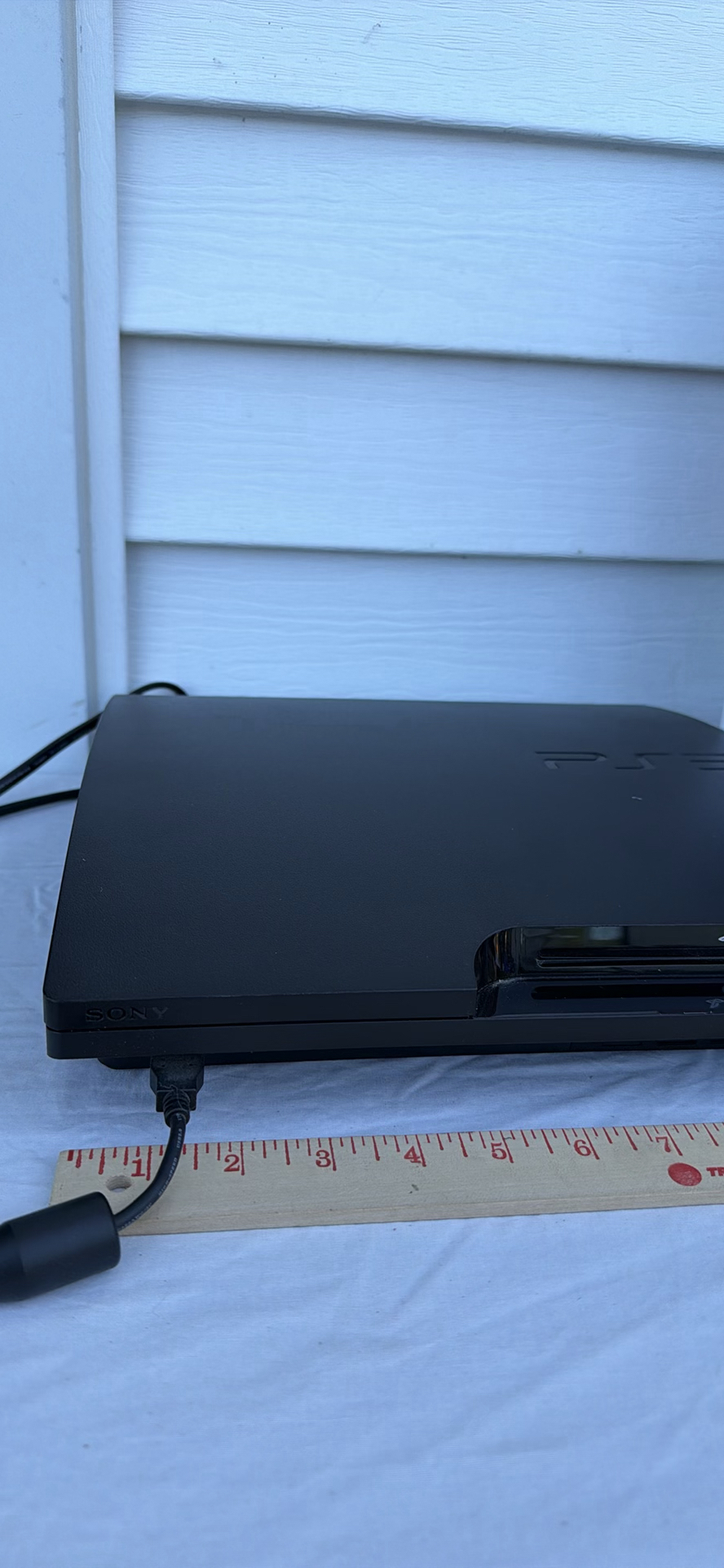 Sony PlayStation 3 160GB Console with Controller and Box - image 7 of 15