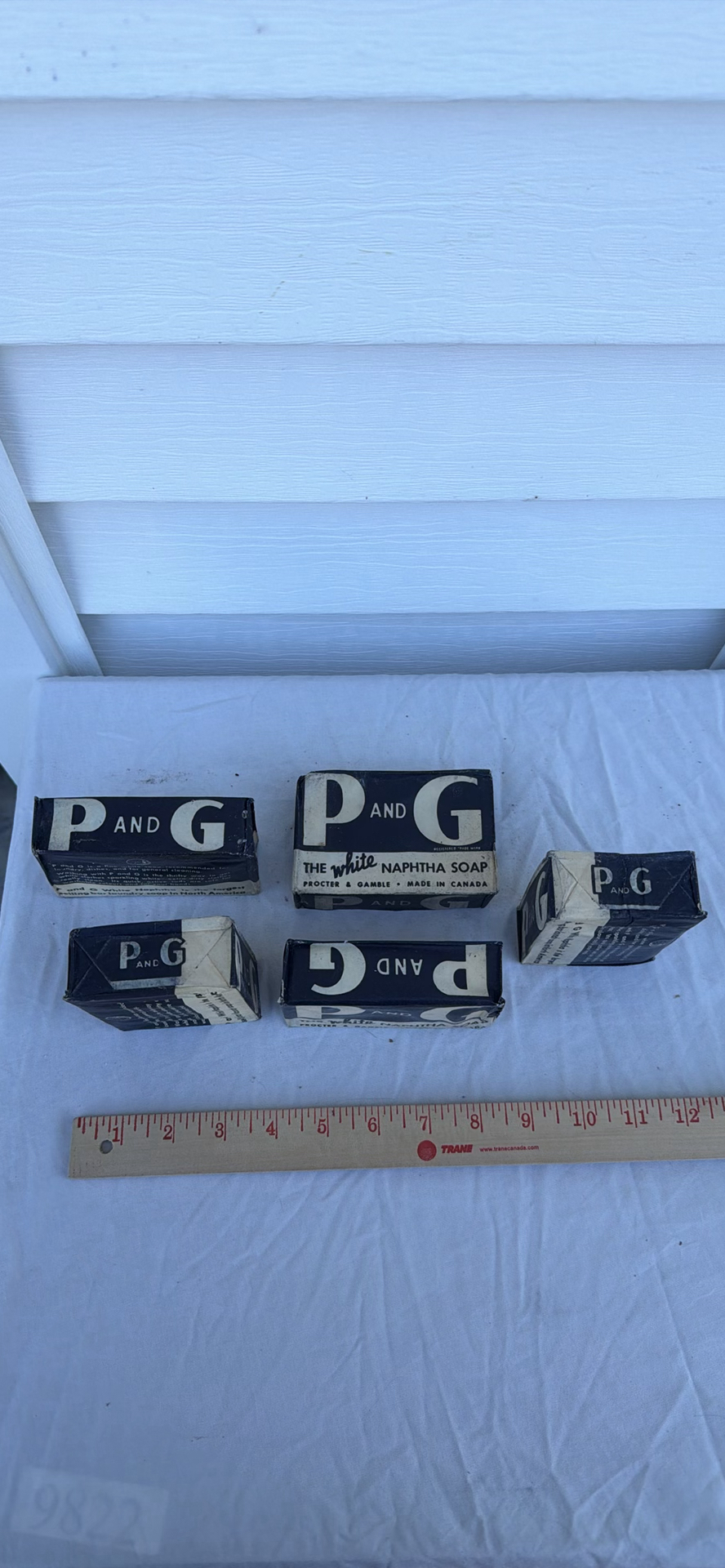 Five Bars of Vintage P and G The White Naphtha Soap - image 4 of 5