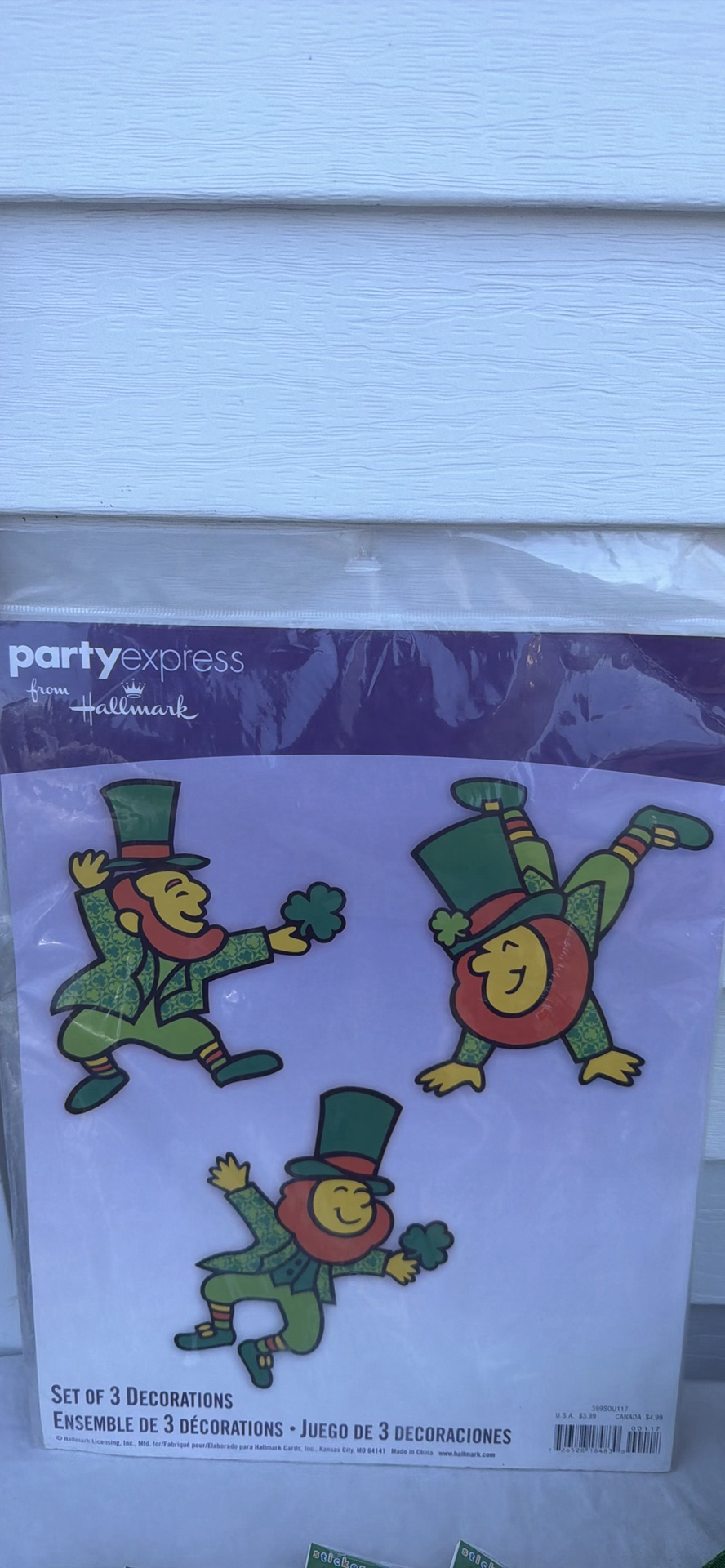 St. Patrick’s Day Leprechaun Decorations, Shamrock Lace Doilies, Shamrock Stickers, and Green Hats - image 3 of 11
