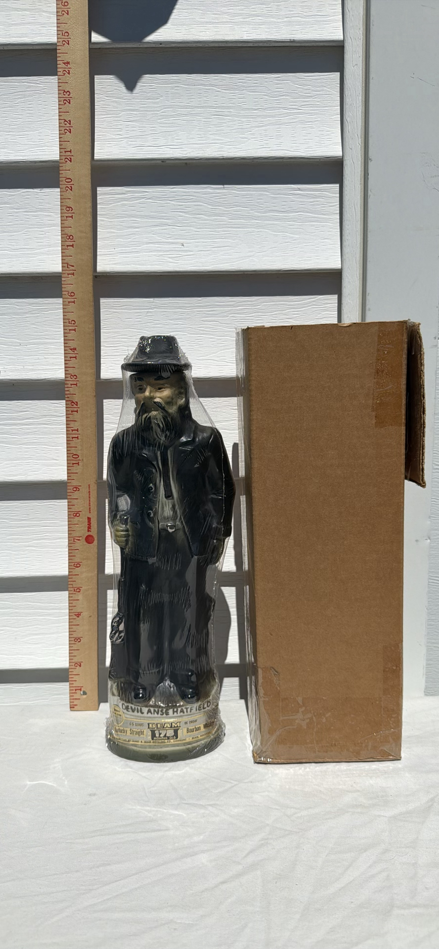 Vintage 1970s Devil Anse Hatfield Jim Beam Bourbon Figurine Bottle with Box - image 2 of 10