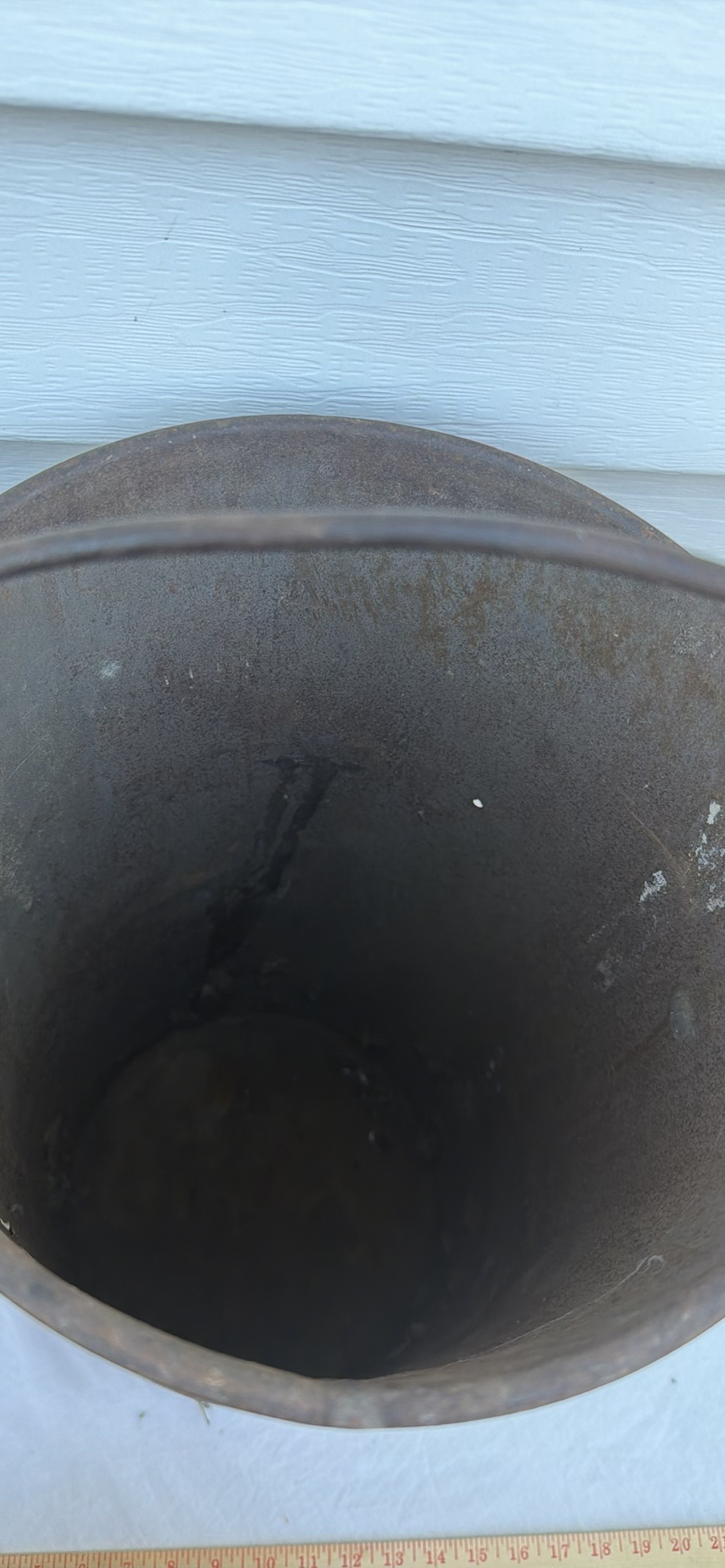 Vintage Tall Metal Bucket with Metal Handle - image 5 of 7