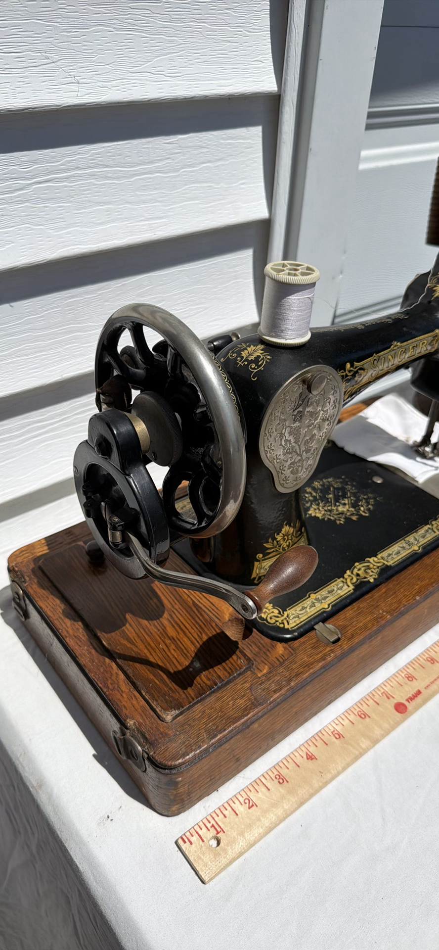 Antique Singer Sewing Machine with Bentwood Case - image 25 of 27