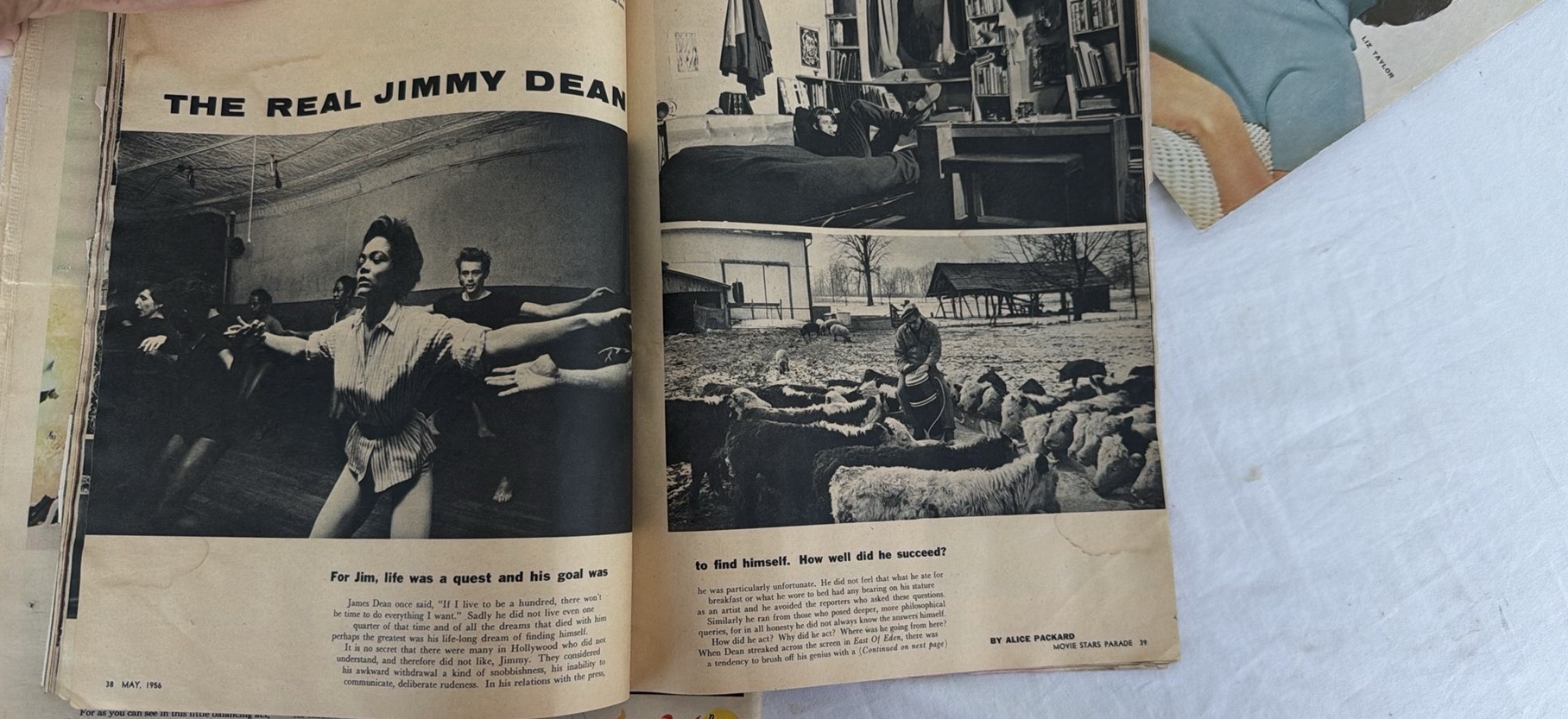 Assorted Vintage Magazines Including Movie Stars Parade, Liberty (1958), Silver Screen, and The Sunday Telegram (1957)Weekend Magazine - image 15 of 22