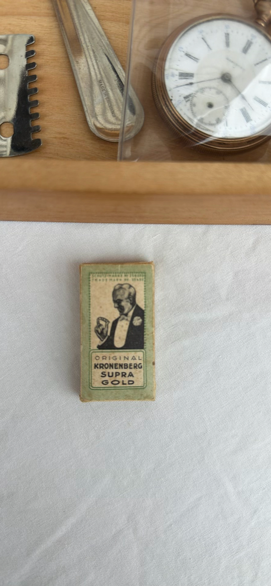 Vintage Watch & Wooden Shaving Kit with Kronenberg Supra Gold Razor Blades - image 20 of 21