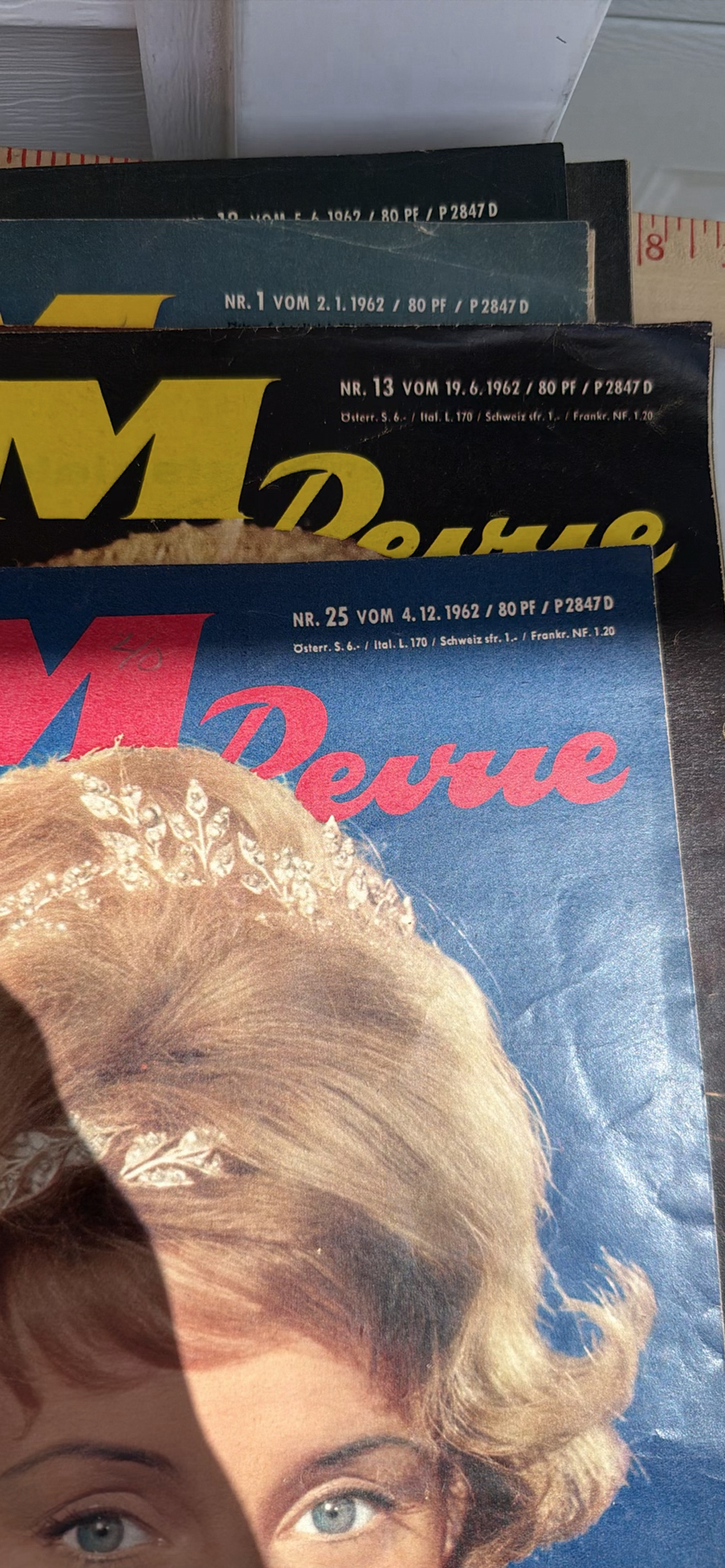 Vintage 1962 FILM Revue German Magazines - Lot Of 18 - image 3 of 12