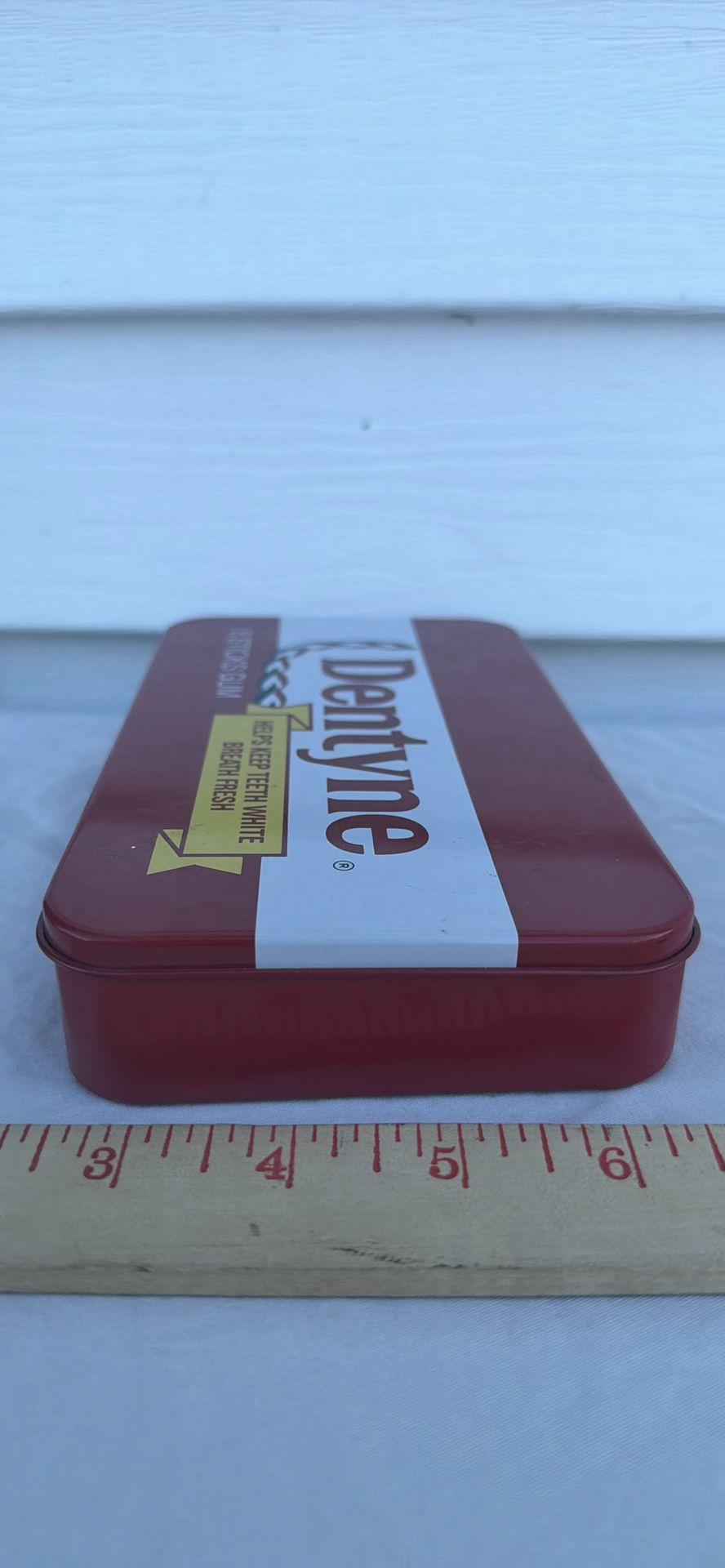Dentyne 8 Sticks Gum Metal Tin - Made In Japan - image 6 of 6
