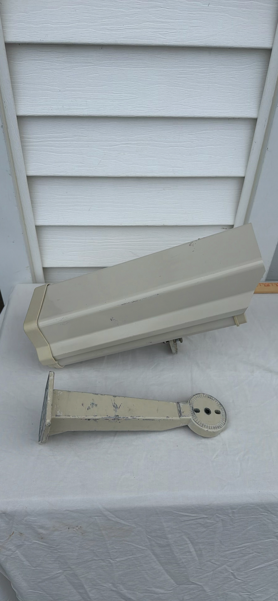 DECOY Outdoor Security Camera Housing with Mounting Bracket - image 3 of 12