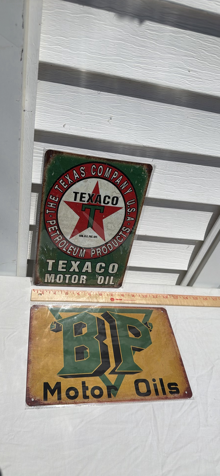 Lot Of (2) Retro - BP Motor Oils and Texaco Motor Oil Metal Advertising Signs - image 2 of 3