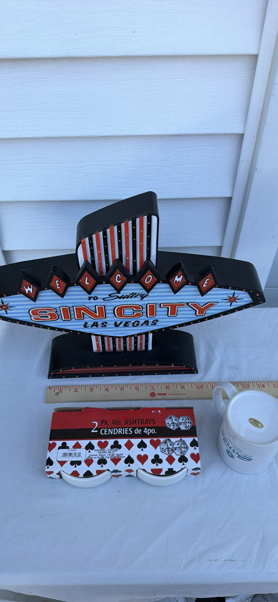 Las Vegas Themed Lightup Sign, Mug, and Ashtray Set - image 6 of 8
