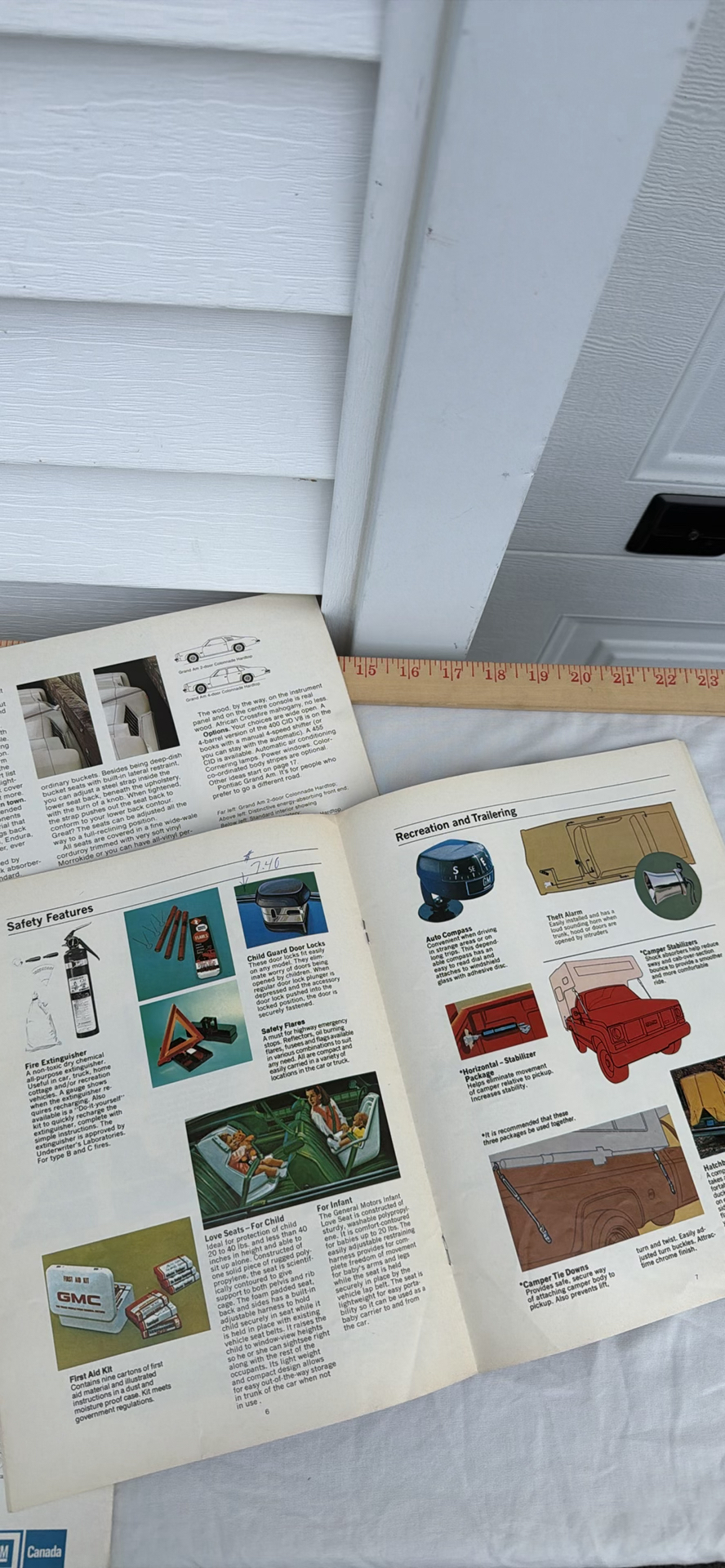 Pontiac LeMans and Grand Am Automotive Brochures - image 6 of 7