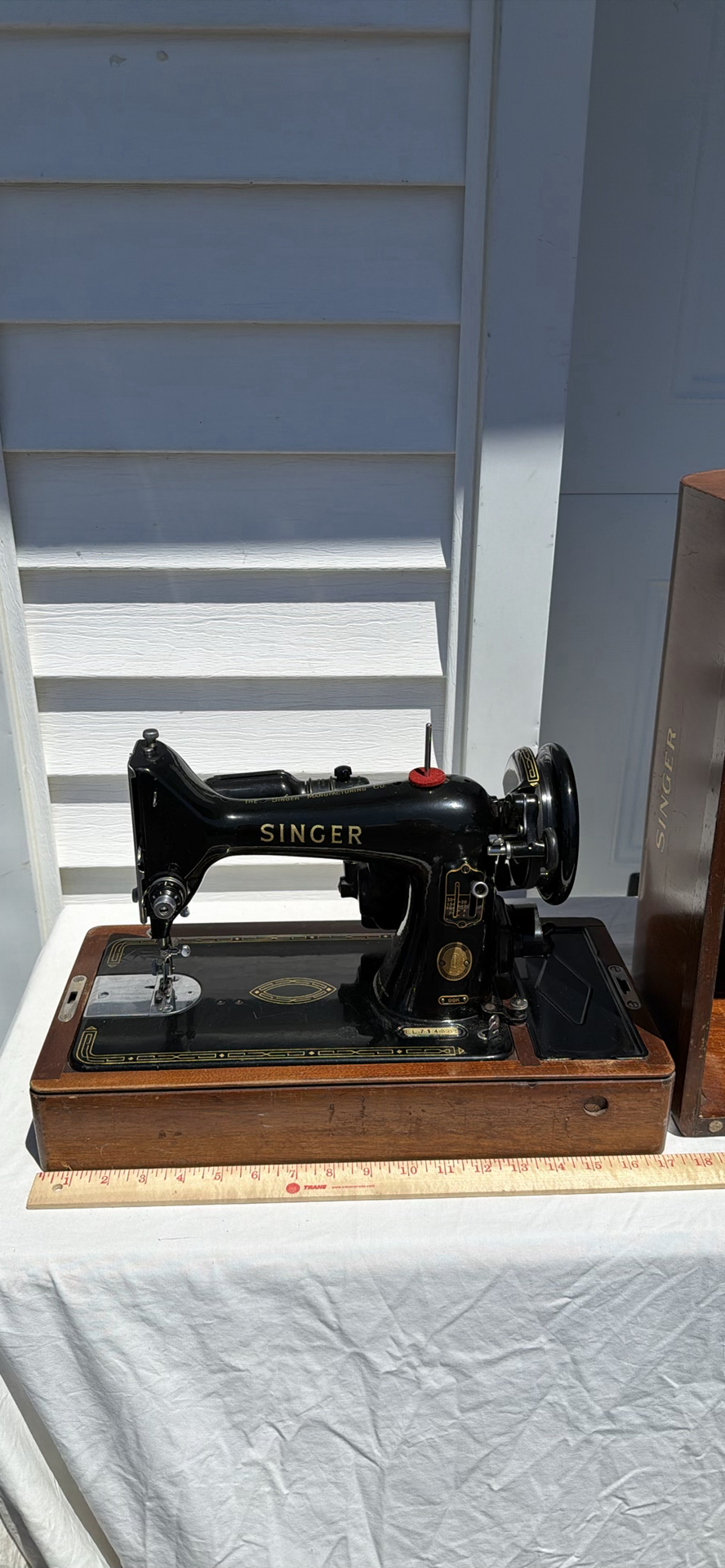 Mid-Century Singer Sewing Machine with Bentwood Case - image 11 of 19