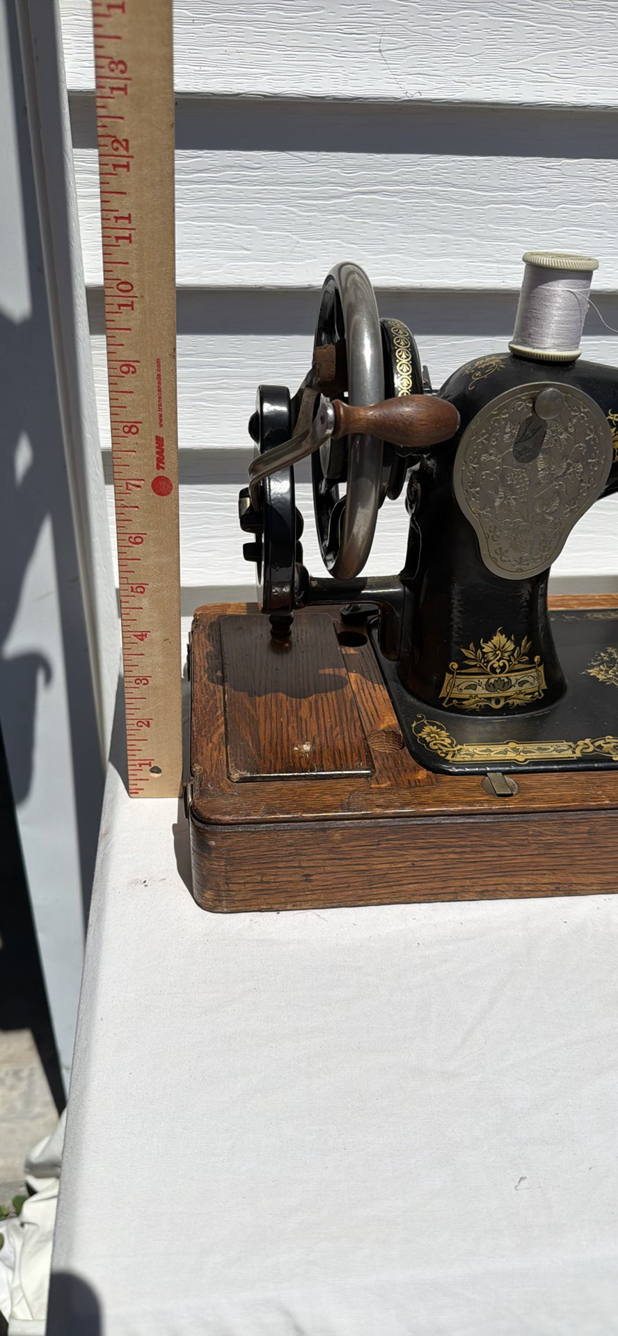 Antique Singer Sewing Machine with Bentwood Case - image 27 of 27