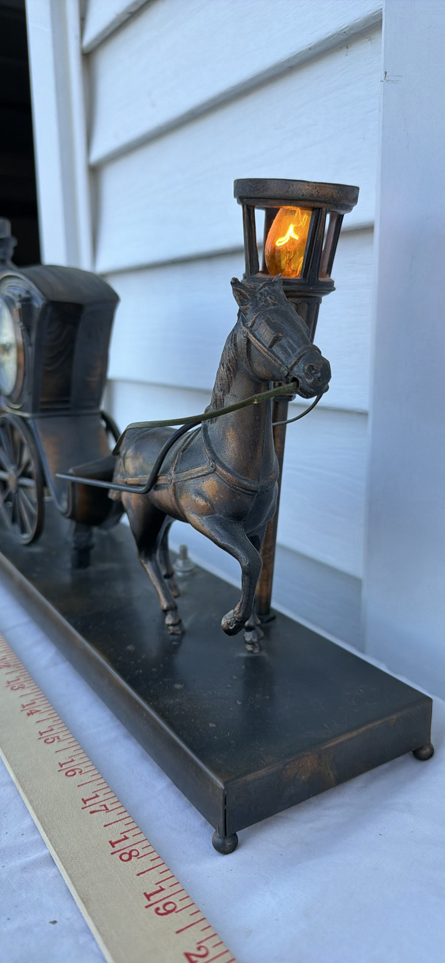 Vintage United Metal Goods Horse-Drawn Carriage Mantel Clock - image 11 of 15