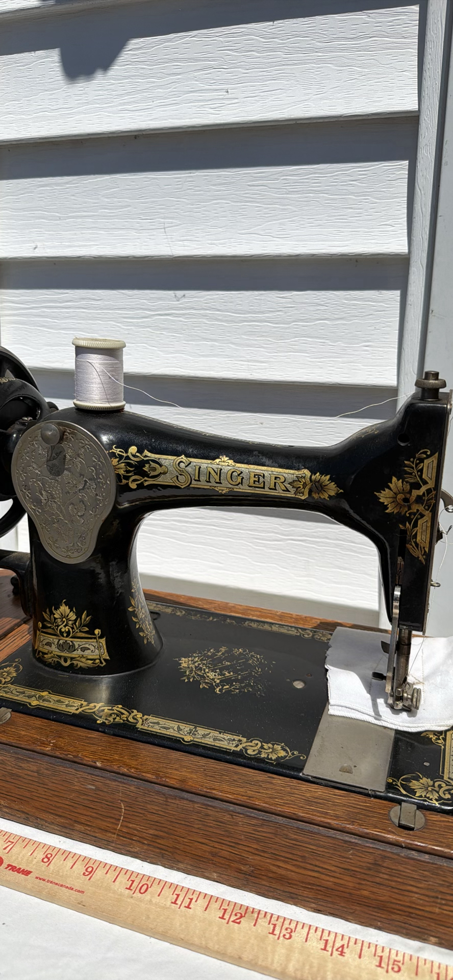 Antique Singer Sewing Machine with Bentwood Case - image 24 of 27