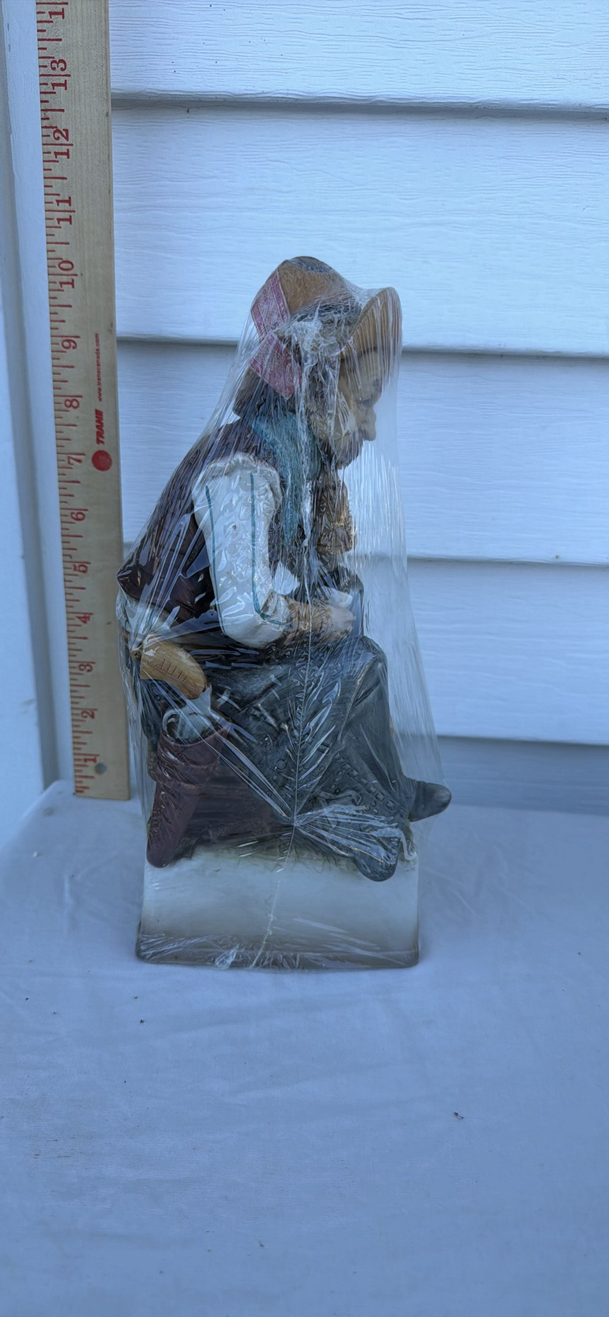 Lionstone Kentucky Straight Bourbon Cowboy Figurine Decanter - image 4 of 9