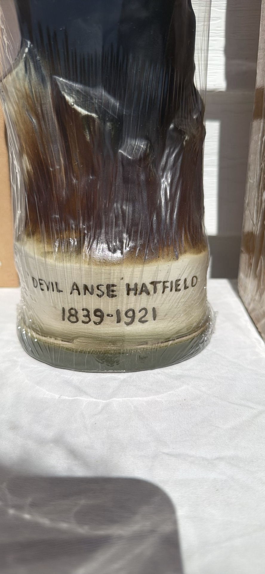 Vintage 1970s Devil Anse Hatfield Jim Beam Bourbon Figurine Bottle with Box - image 3 of 10