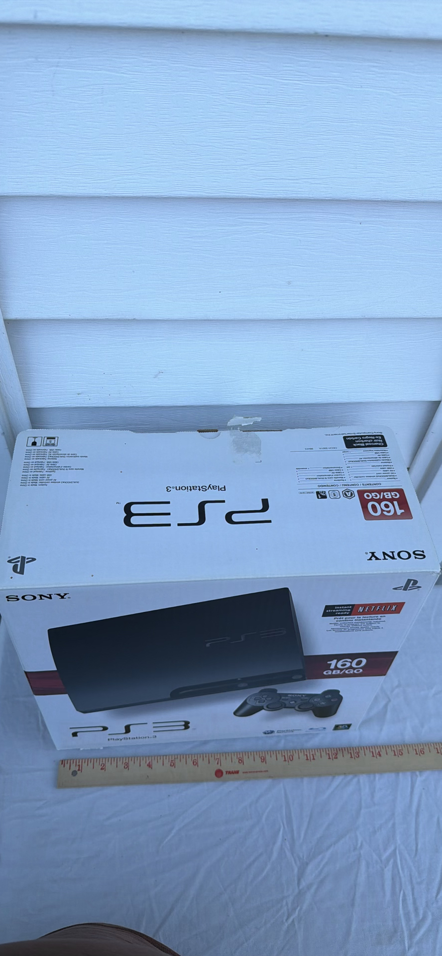 Sony PlayStation 3 160GB Console with Controller and Box - image 2 of 15