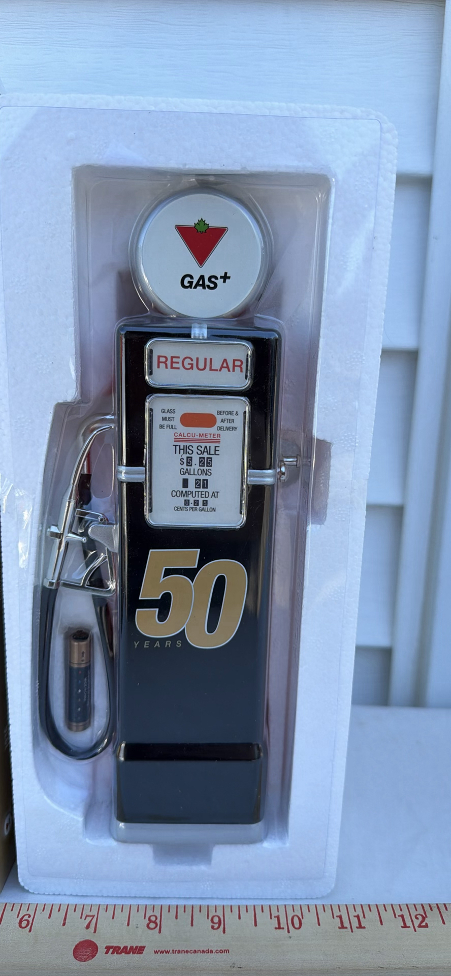 1936 Retro Style Gas Pump Coin Collector by Canadian Tire - image 8 of 8