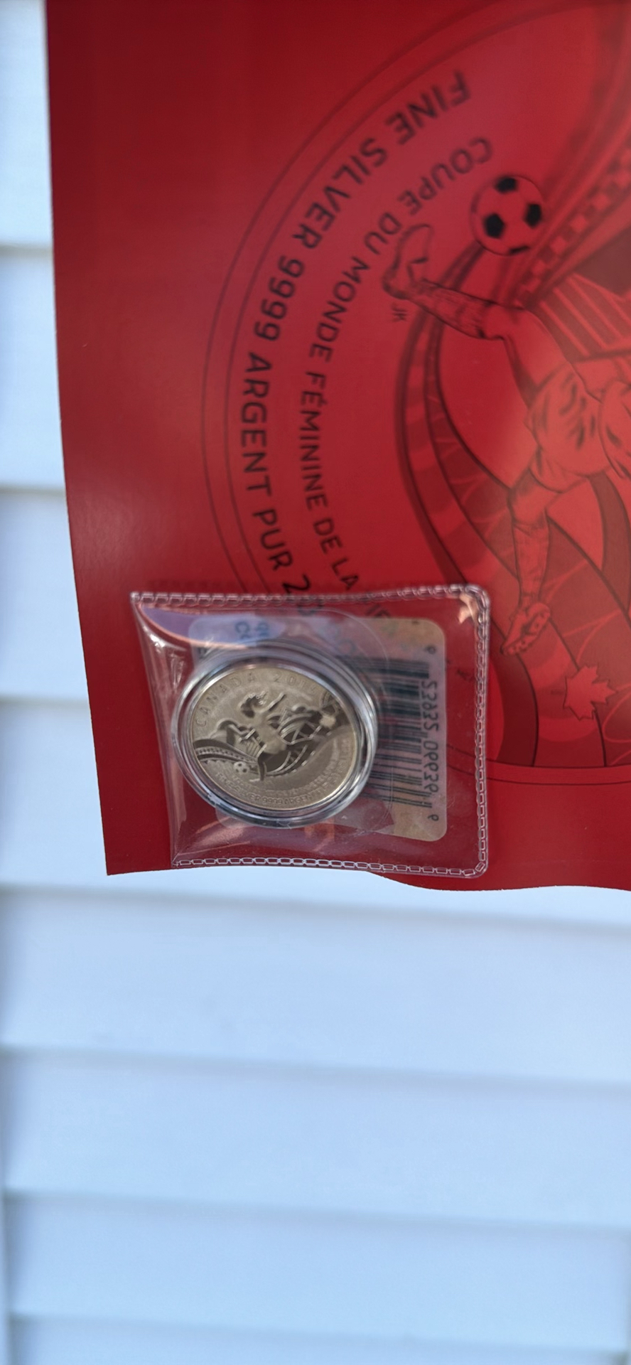 Canada 2015 FIFA Women’s World Cup $20 Silver Coin Set - image 9 of 11