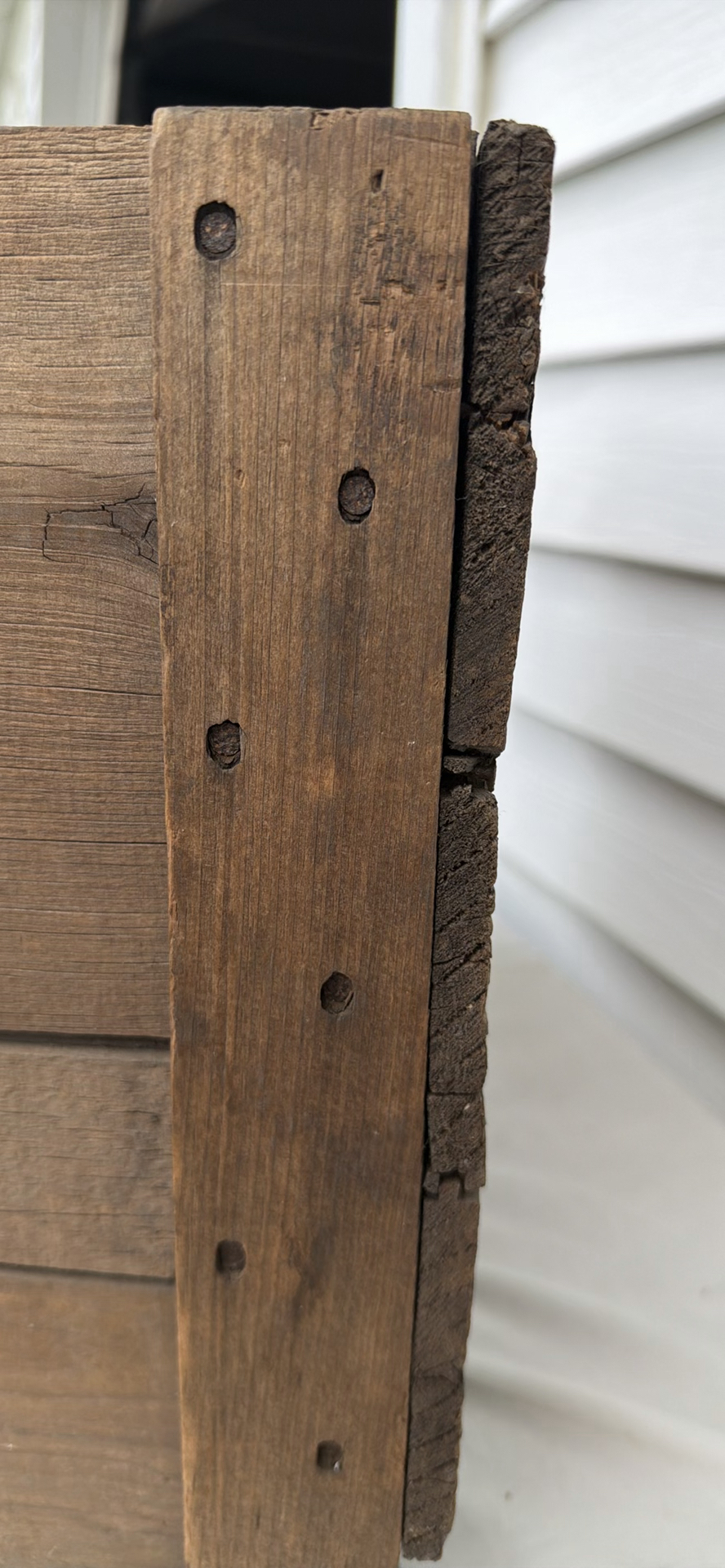 Vintage Wooden Soda Bottle Crate with Glass Soda Bottles MORAN St. Catharines - image 9 of 20