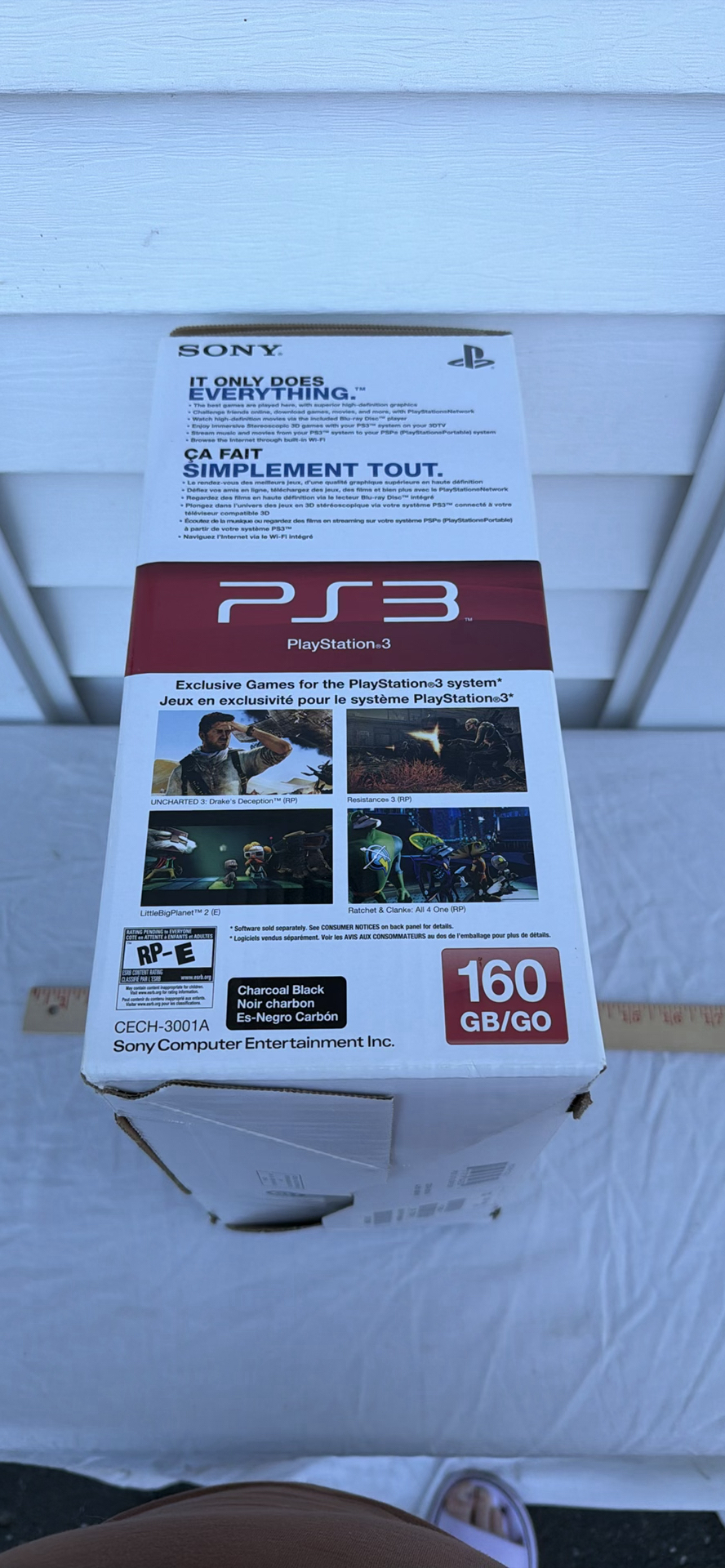 Sony PlayStation 3 160GB Console with Controller and Box - image 4 of 15