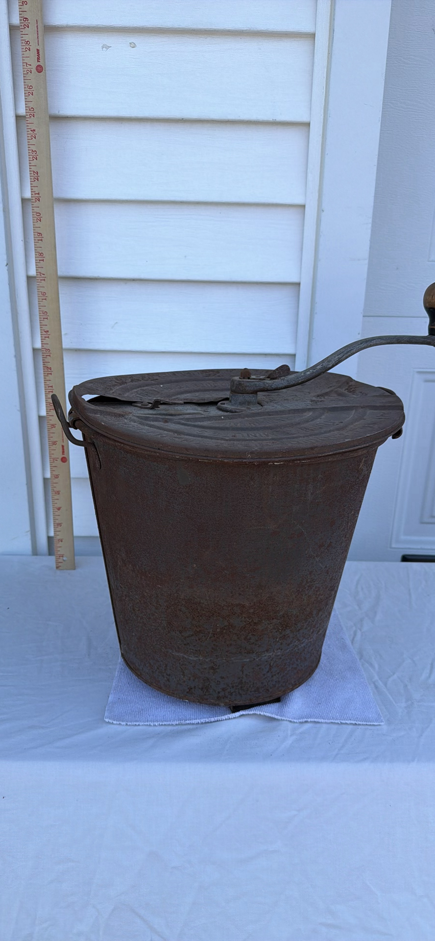 Antique No. 8 Universal Bread Maker Hand-Crank Mixing Bucket - image 11 of 13