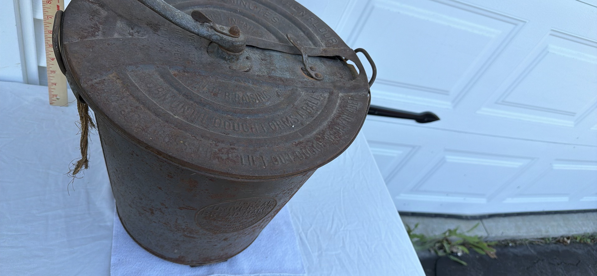 Antique No. 8 Universal Bread Maker Hand-Crank Mixing Bucket - image 6 of 13
