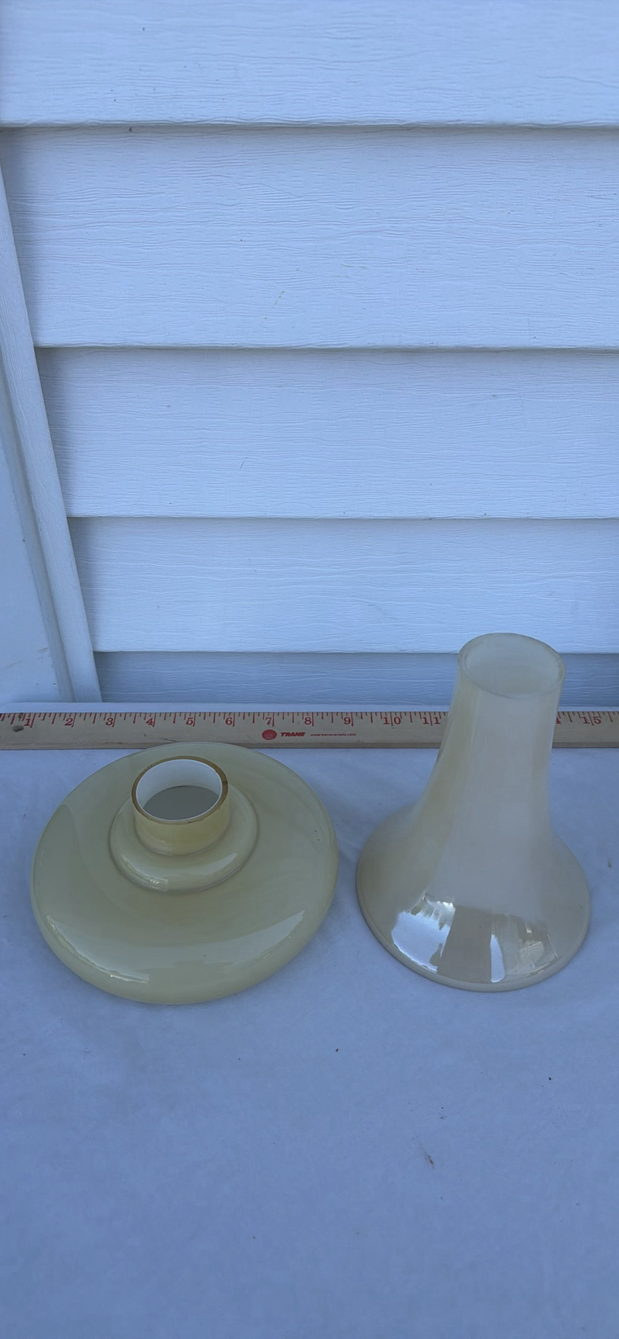 Vintage Assorted Lamp Shades and Lighting Components - image 8 of 14