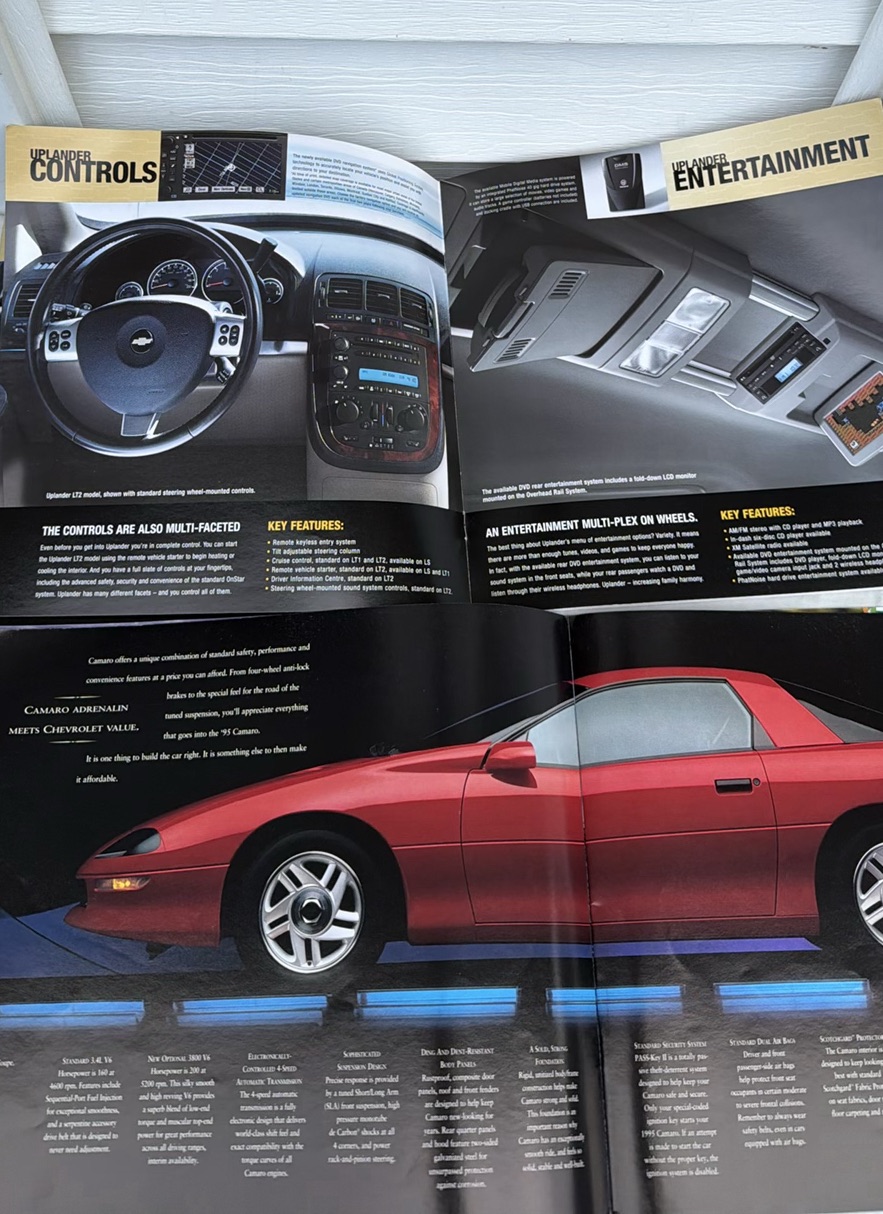 Chevrolet Vehicle Brochures Collection - image 2 of 4
