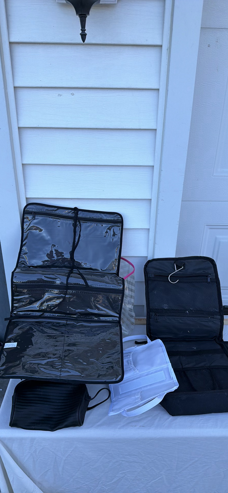 Assorted Cosmetic and Toiletry Bags - image 2 of 4