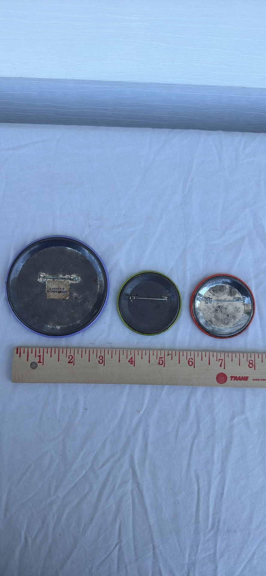 Three Canada’s Wonderland Pinback Buttons - image 5 of 5