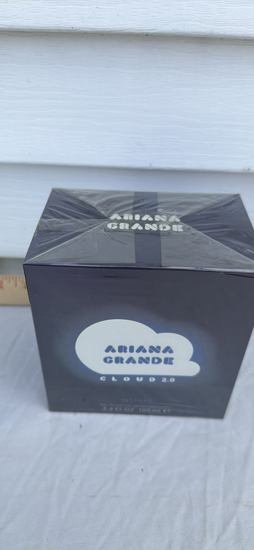 Ariana Grande Cloud 2.0 Intense Eau de Parfum 3.4 fl oz NOS - image 1 of 5