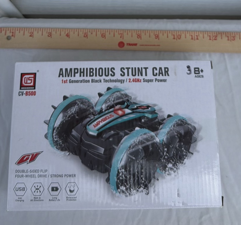 Amphibious Stunt Car RC Toy Set - image 1 of 7