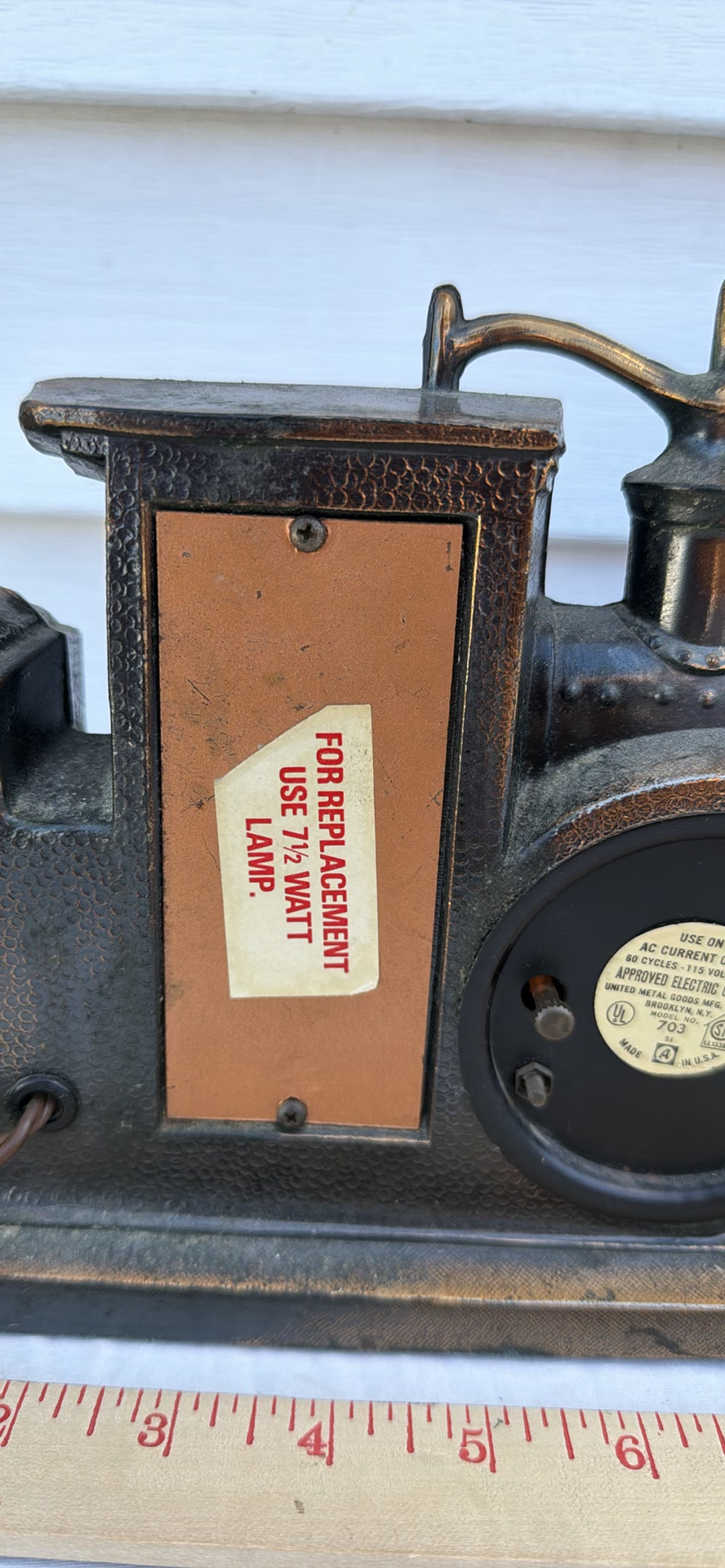 Vintage United Metal Goods Steam Locomotive-Style Mantel Clock, Model 703 - image 6 of 13