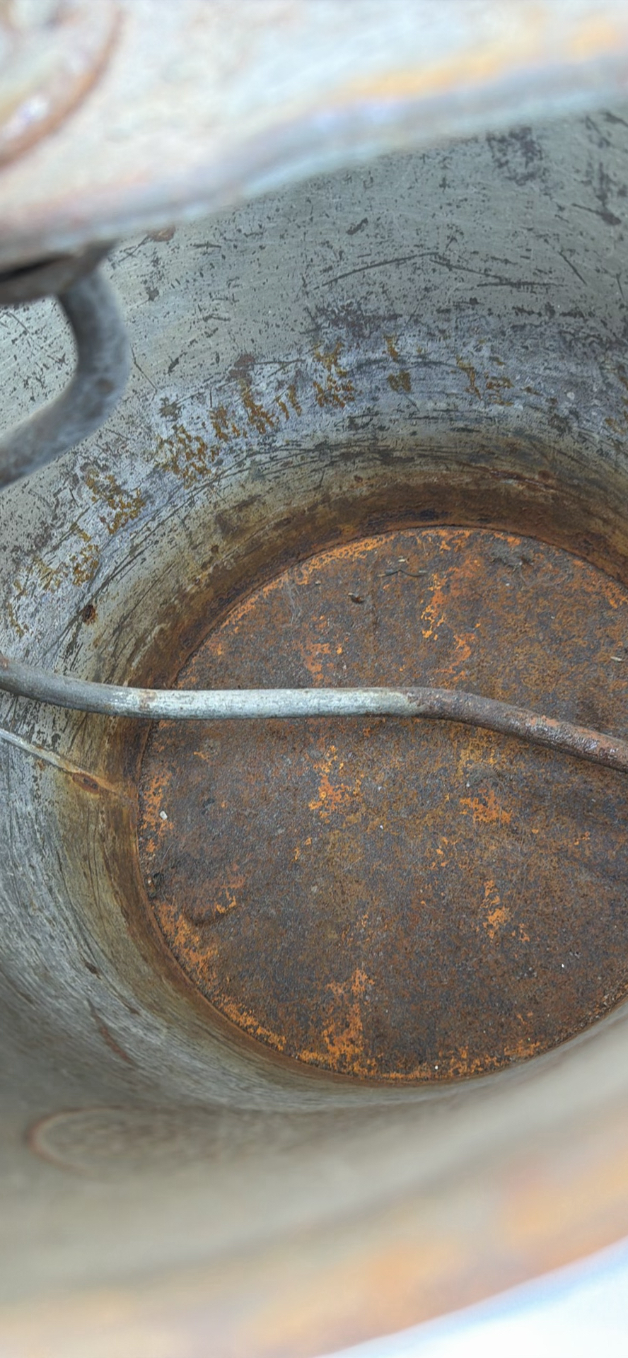 Antique No. 8 Universal Bread Maker Hand-Crank Mixing Bucket - image 8 of 13