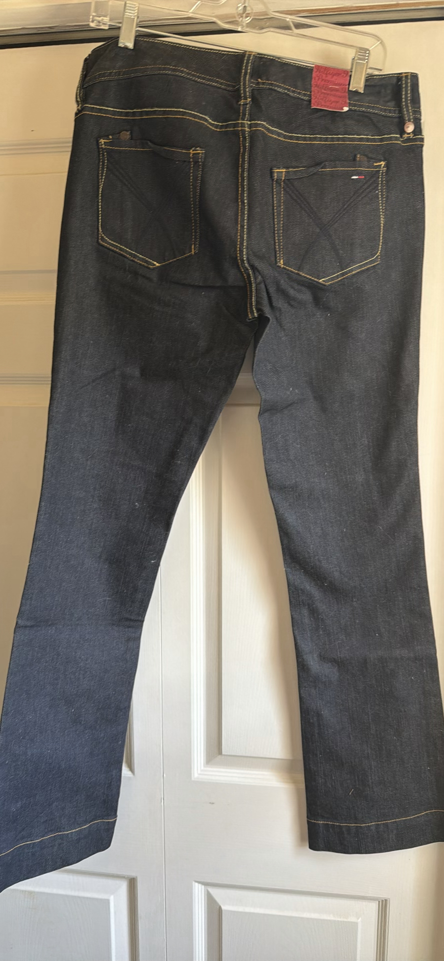 Six Pairs of Women’s Size 12 Jeans from Tommy Hilfiger, Old Navy, GAP, and Lord & Taylor - image 18 of 18