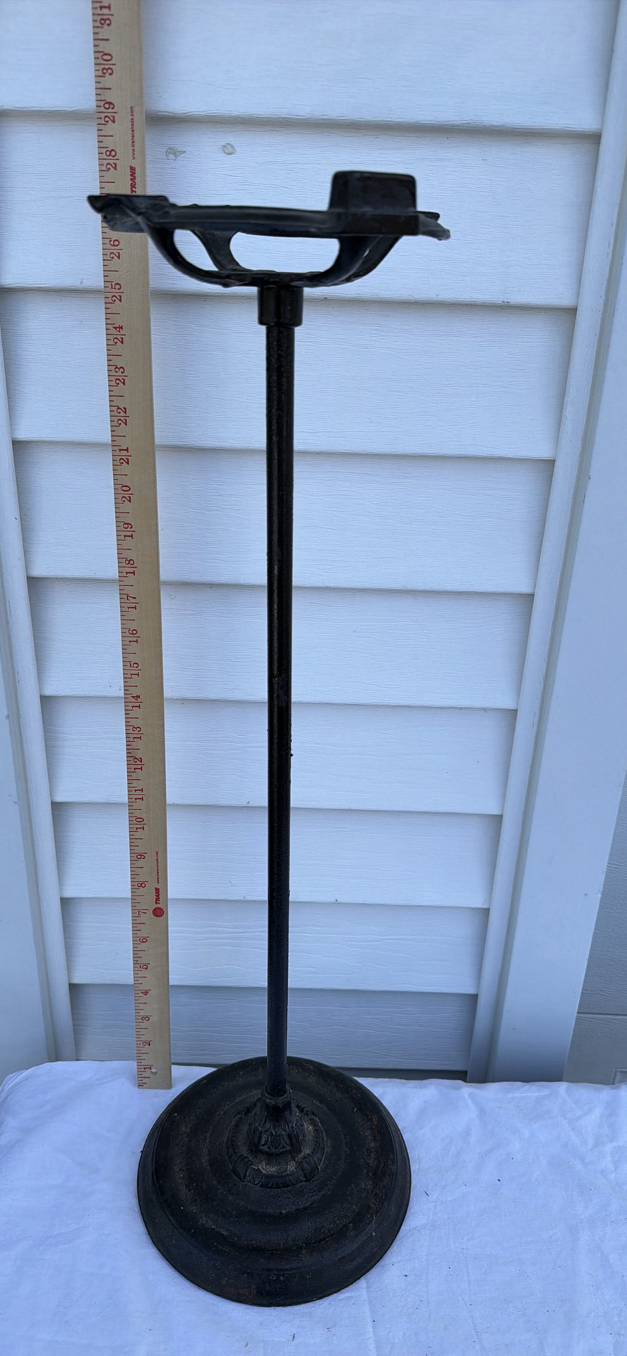Cast Iron Pedestal Stand with Circular Top - image 2 of 3