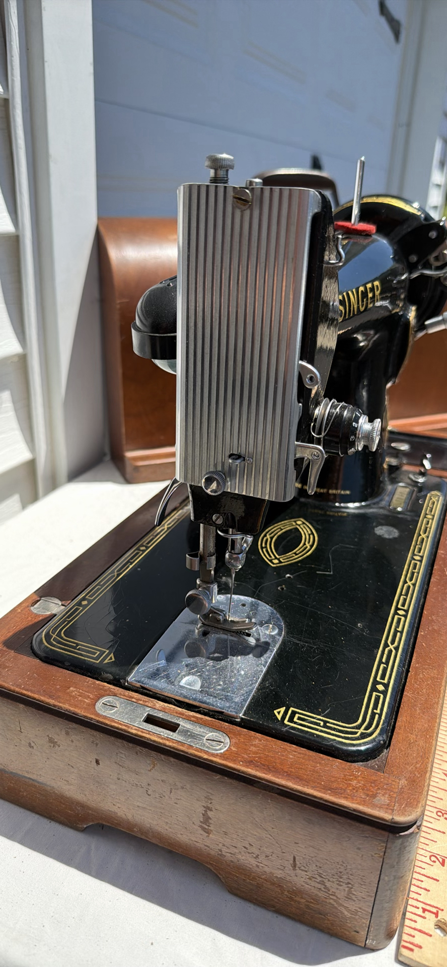 Mid-Century Singer Sewing Machine with Bentwood Case - image 7 of 19