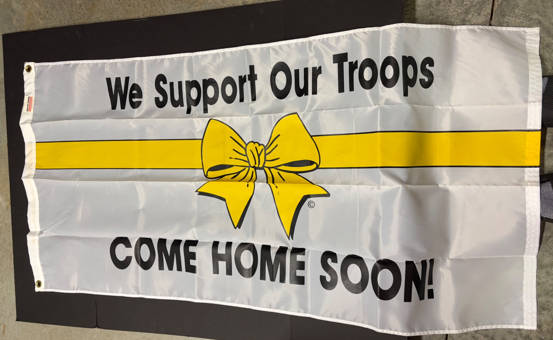 We Support Our Troops Large Flag - image 1 of 1
